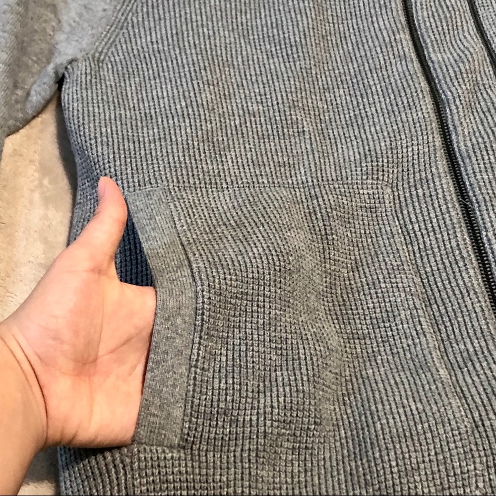 Men’s Banana Republic Light Grey Sweater Jacket - Picture 4 of 14